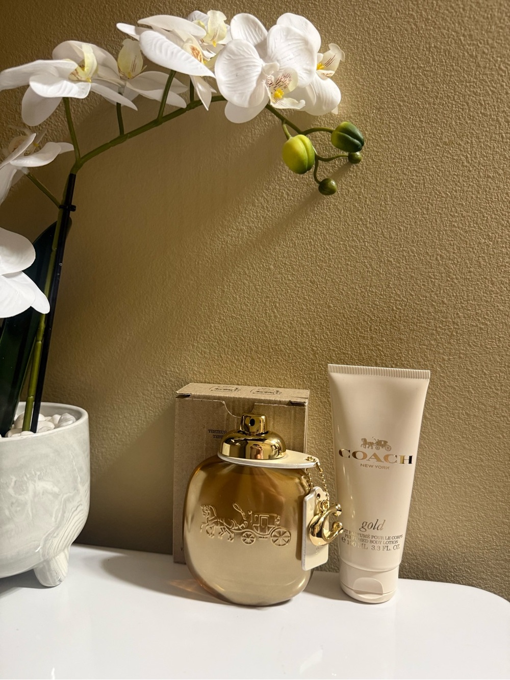 Coach Gold Women's Fragrance & Body Lotion Duo - Gold and Cream